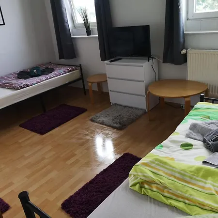 Stellas Monteurwohnungen Appartement Crimmitschau