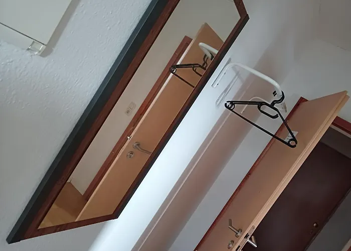 Stellas Monteurwohnungen * Crimmitschau