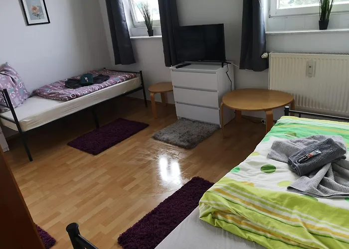 Stellas Monteurwohnungen דירה Crimmitschau